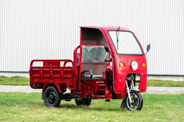 Elektrofrosch-25-cabin-5 Elektrofrosch 25er – CABIN