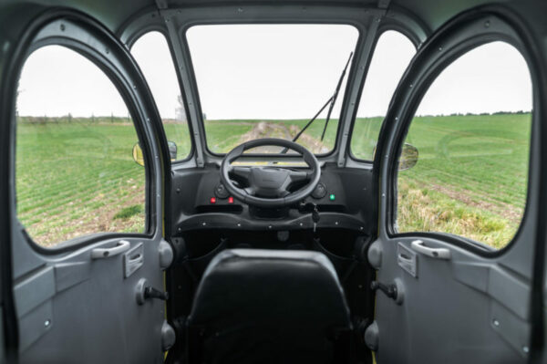 4-Rad Elektro-Kabinenroller QUAD