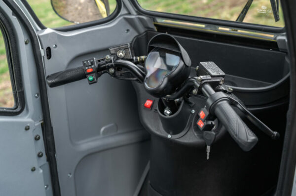 Elektro-Kabinenroller TRIKE (25km/h)