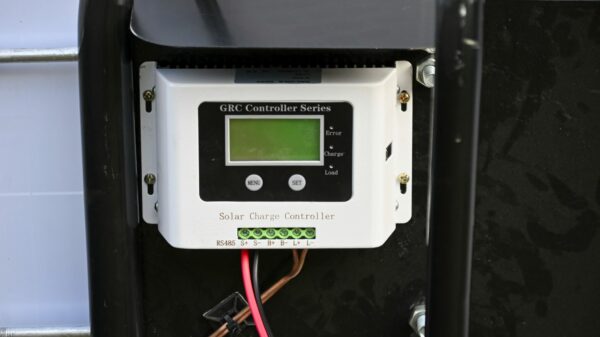 Elektrofrosch-Solartankstelle-0001-scaled Solartankstelle