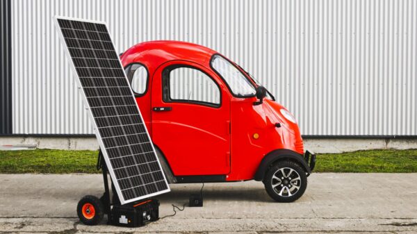 Elektrofrosch-Solartankstelle-0021-scaled Solartankstelle