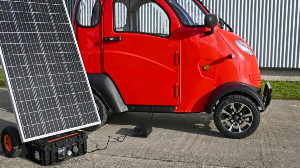 Elektrofrosch-Solartankstelle-0041-scaled Solartankstelle